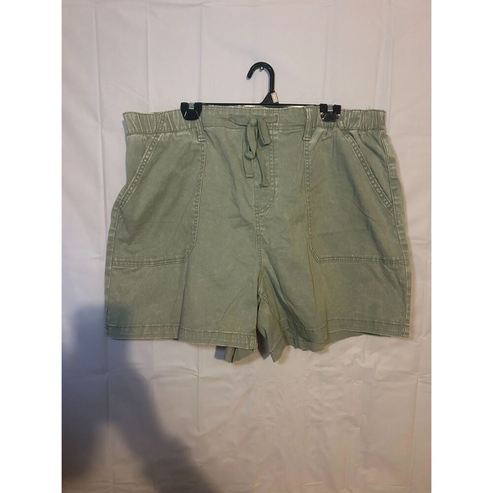 Terra & Sky Green Utility Shorts 1X 16W-18W Plus Size Pull On Drawstring Cargo